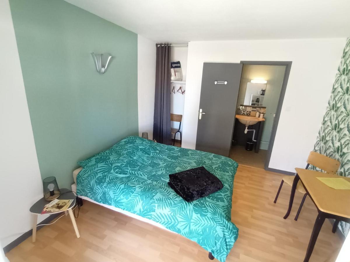 Le Miraillet, Chambre Hote Saint-Illide Eksteriør bilde